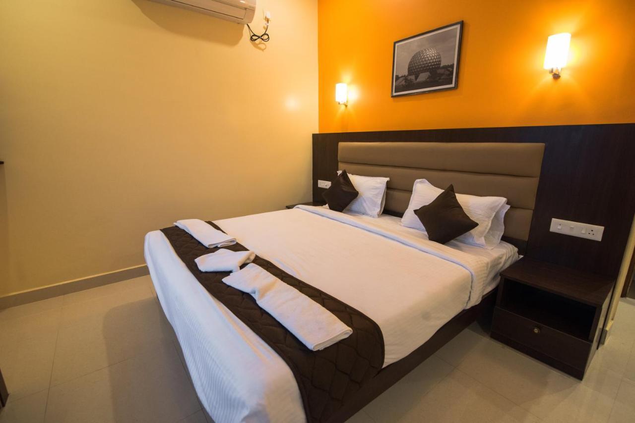 Saffron Vilva Hotel Pondicherry Bagian luar foto