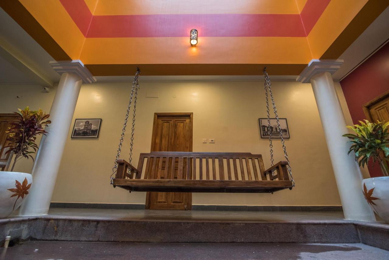 Saffron Vilva Hotel Pondicherry Bagian luar foto
