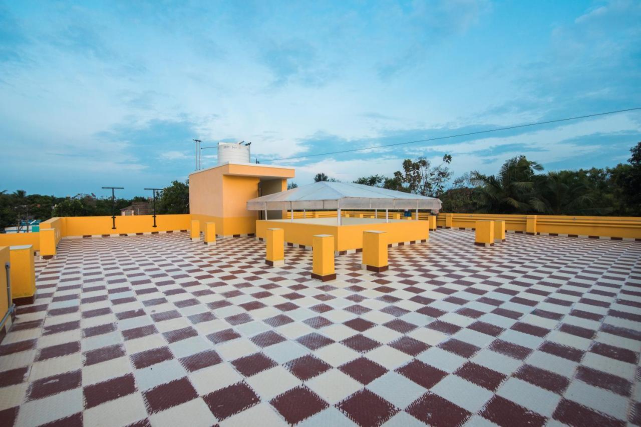 Saffron Vilva Hotel Pondicherry Bagian luar foto