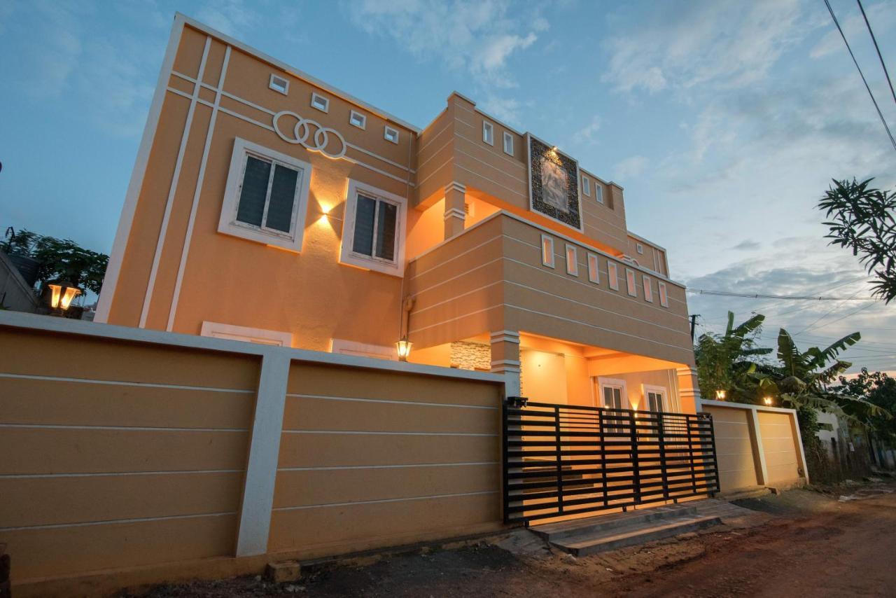Saffron Vilva Hotel Pondicherry Bagian luar foto